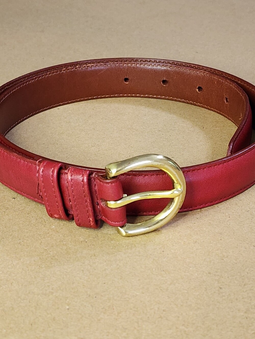Vintage Coach Belt Red 8400 Tanned Cowhide Solid Brass Buckle Sz. Med. 1" Wide